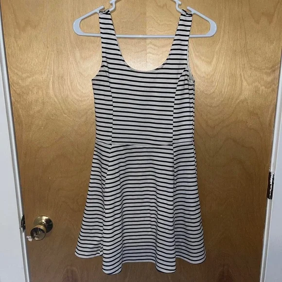 h&m striped skater dress H&M Black and White Striped Skater Dress- Size 6